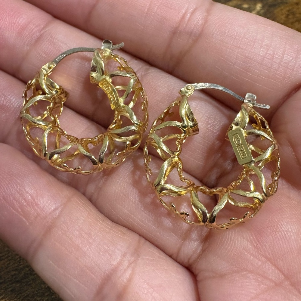 K18 18K 750 Italy Real Gold Hoop Earrings